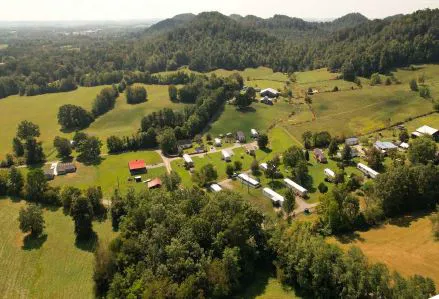 Stanford MHP (Mobile Home Park) by Bluegrass Parks LLC Picture 3