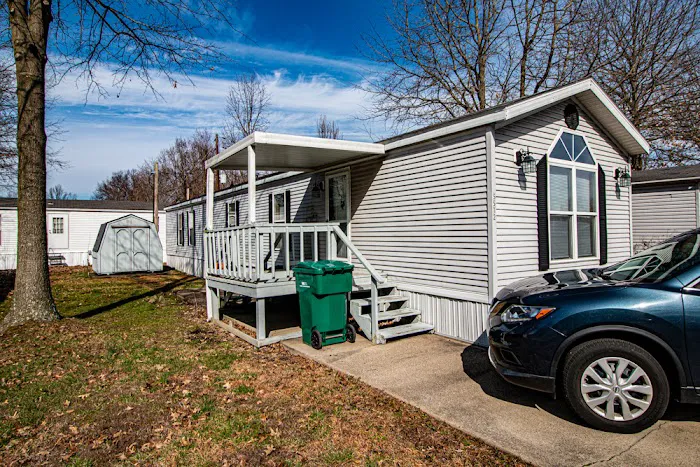 Green Acres Mobile Home Park Picture 1