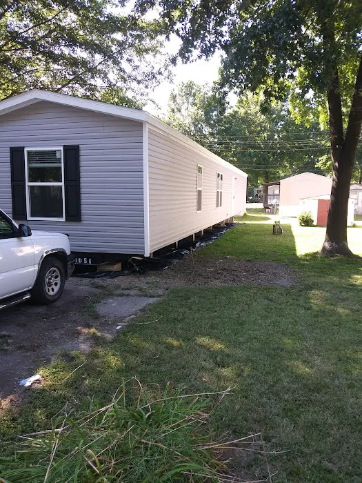 Green Acres Mobile Home Park Picture 2