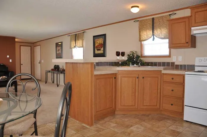 River Oaks Mobile Home Community Picture 7