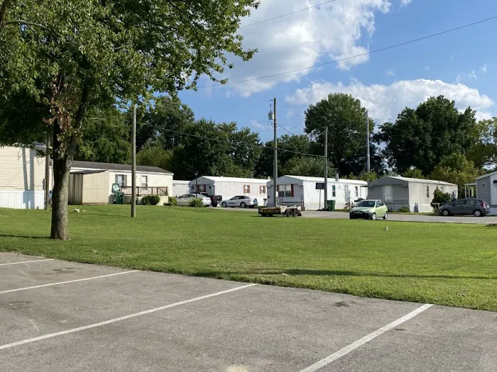 River Oaks Mobile Home Community Picture 3