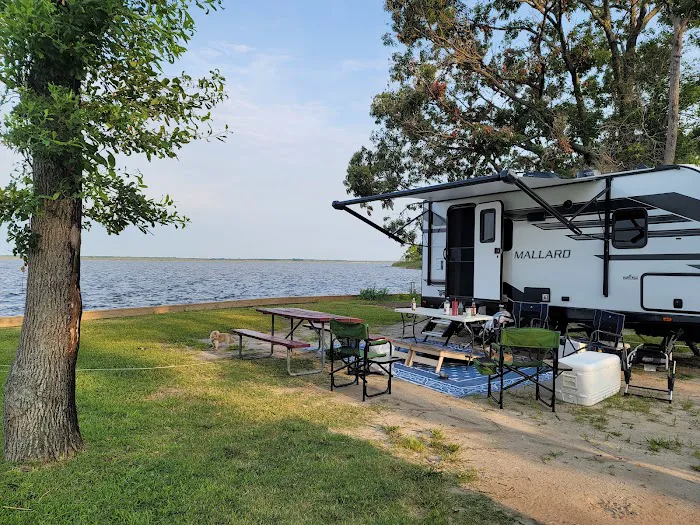 Sandy Point Resort Campgrounds Picture 3