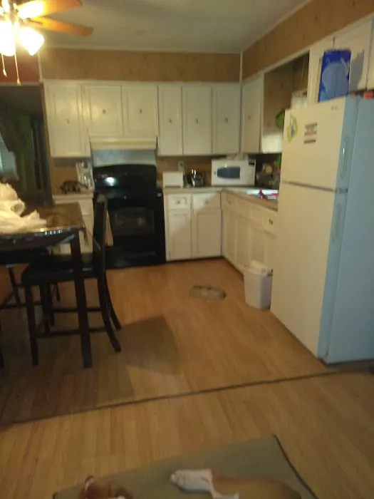 Derby Lane Mobile Home Community Picture 2