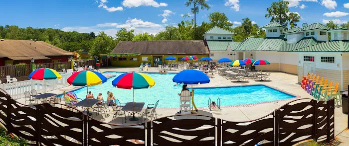 Holiday Trav-L-Park Picture 6