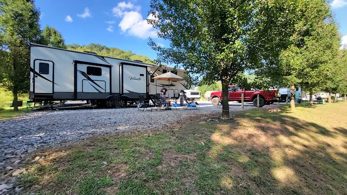 Triple L Campground Picture 9