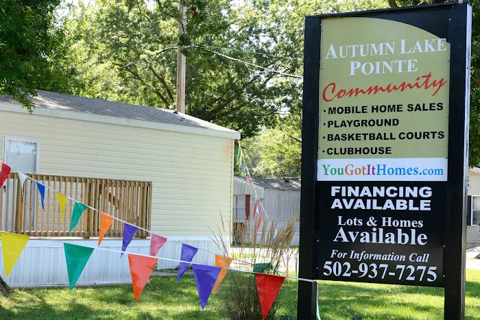 Autumn Lake Pointe Mobile Home Park Picture 2