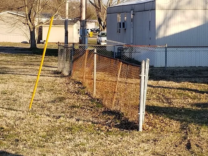 Ashley Pointe Mobile Home Park Picture 9