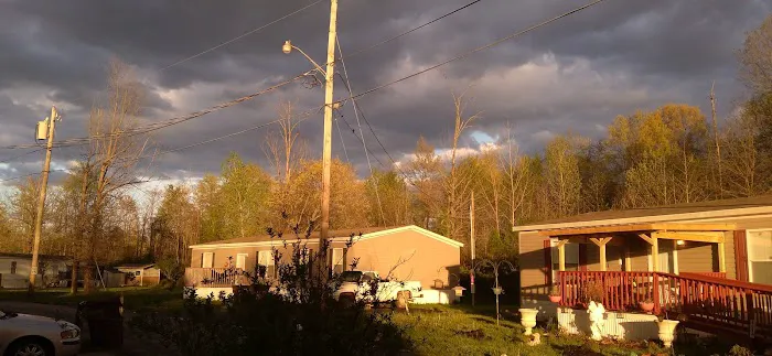 Barrington Pointe Mobile Home Park Picture 1