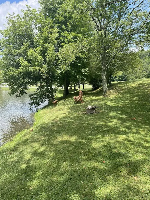 Twin Hills Campground & Resort Picture 2