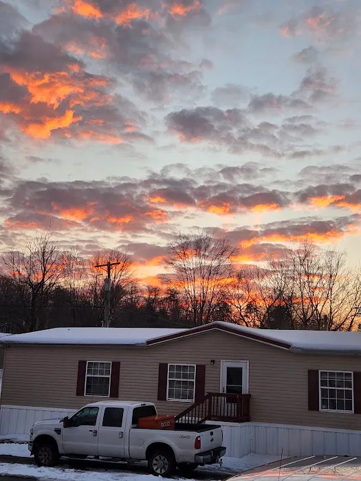 Whispering Oaks Mobile Home Park Picture 5