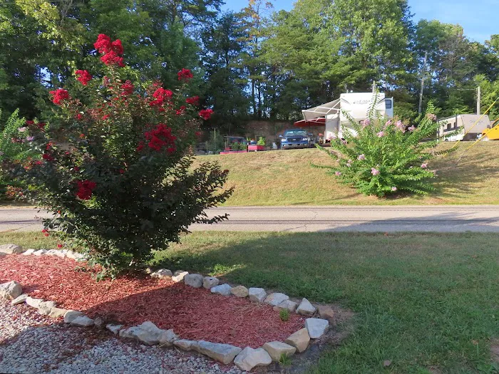 Brooks RV Park - Long and Short Term! Call us! Picture 7