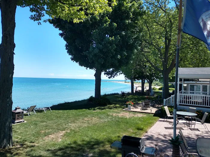 Lakeview Manufactured Home Community Picture 6