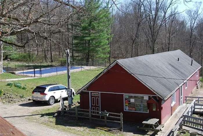 Oak Ridge Campground Picture 4