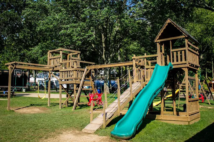 Wood's Tall Timber Resort Picture 5