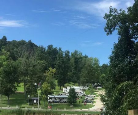 Wood's Tall Timber Resort
