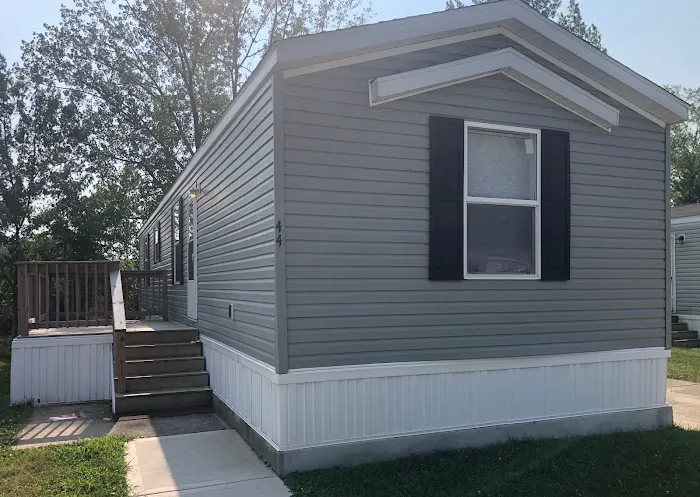 Linway Estates Mobile Home Park Picture 9
