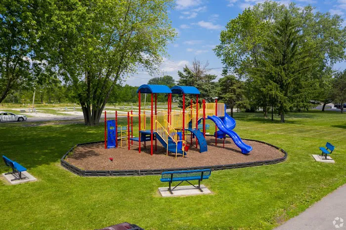 Harbor Point Estates Picture 6