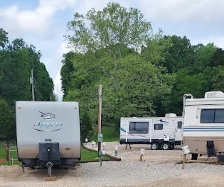 Country Roads RV Park