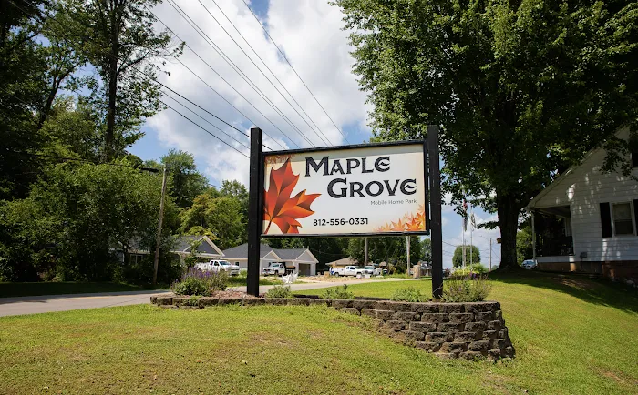 Maple Grove MHC Picture 1