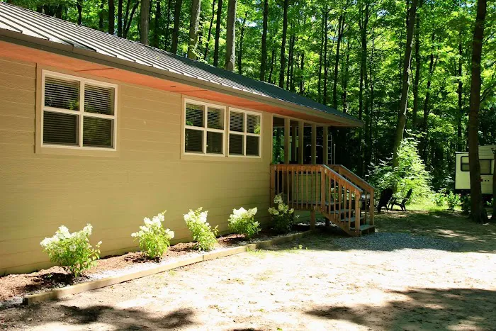 Indigo Bluffs RV Park & Resort Picture 10