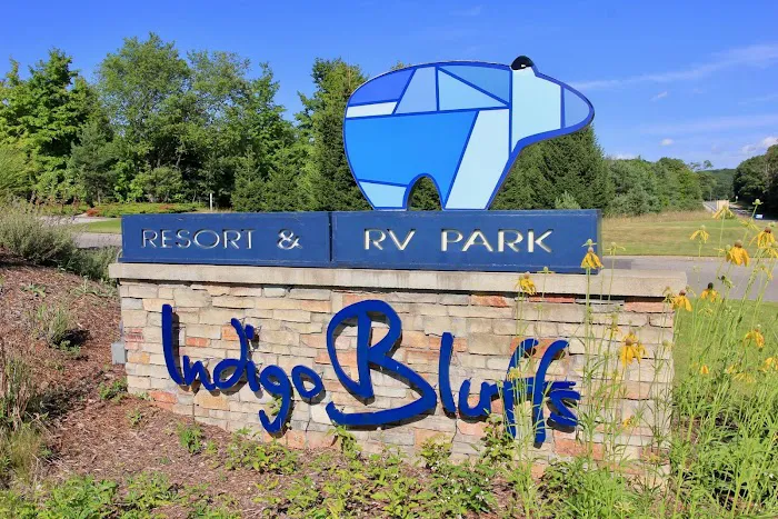 Indigo Bluffs RV Park & Resort Picture 9