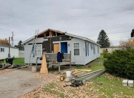 Cadillac Leisure Manufactured Housing Community