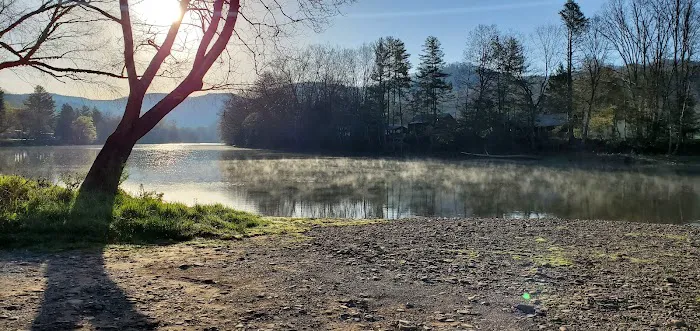 River Trail Hollow Campground Picture 4
