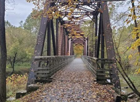 River Trail Hollow Campground