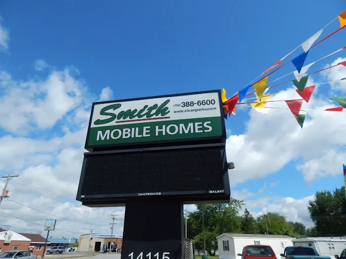 Smith Mobile Home Park Picture 2