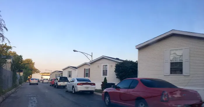 Smith Mobile Home Park Picture 4