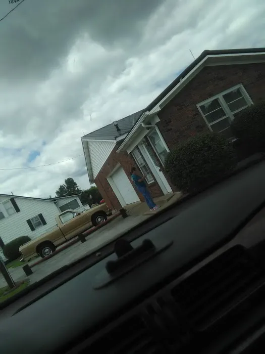 Maplewood Mobile Home Park Picture 1