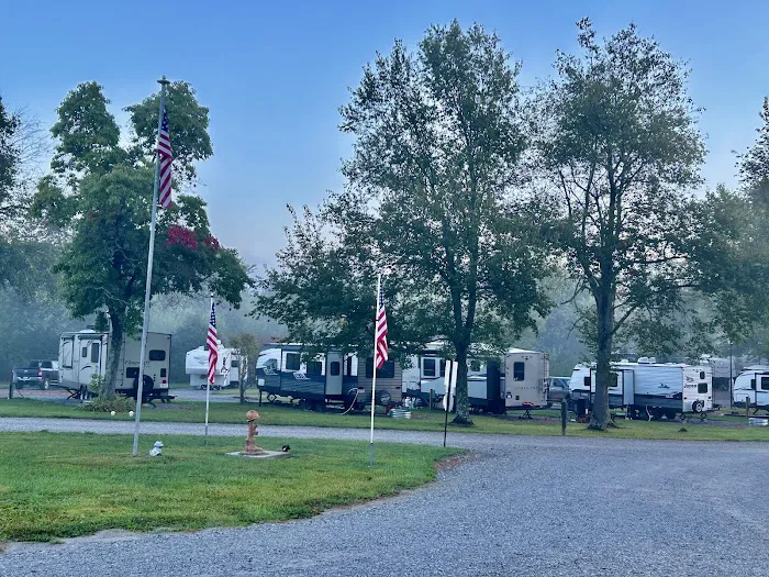 Longview RV Park Picture 2