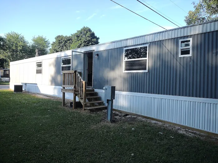 Oakwood Mobile & RV Estates Picture 3