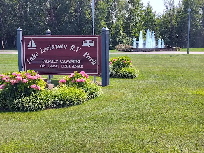Lake Leelanau RV Park Picture 9