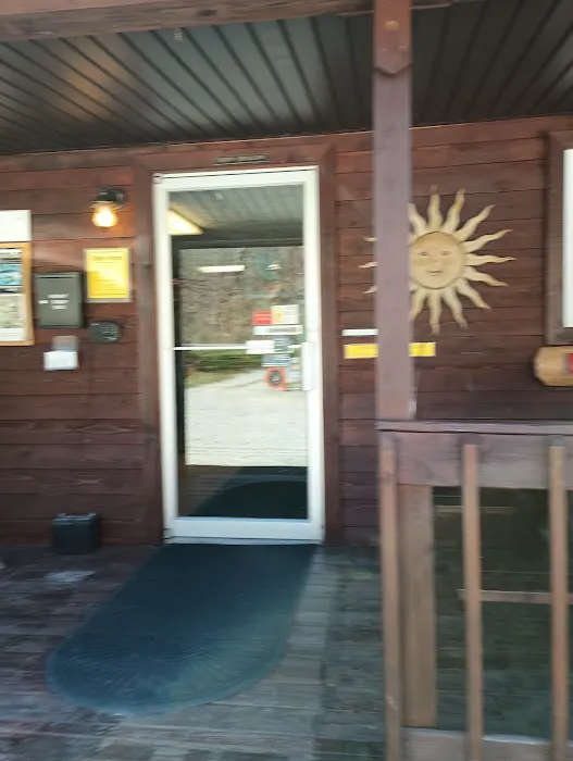 Broken Wheel Campground Picture 5