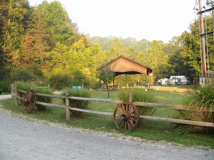 Broken Wheel Campground Picture 4