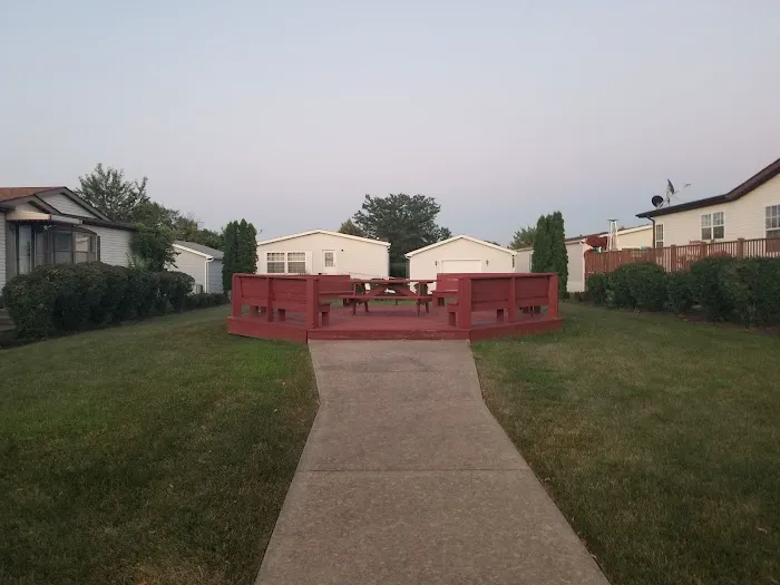 Maple Brook Mobile Home Park Picture 5