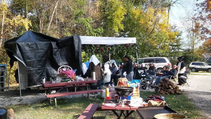 Cedar Lake Ministries RV Park Picture 2