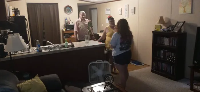 Skyline trailer park Picture 1