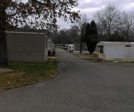 Trail A Way Mobile Home & RV Park