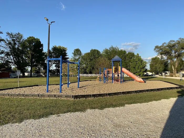 Vincennes RV Park Picture 5