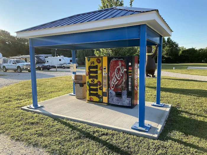 Vincennes RV Park Picture 8