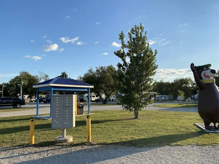Vincennes RV Park Picture 1