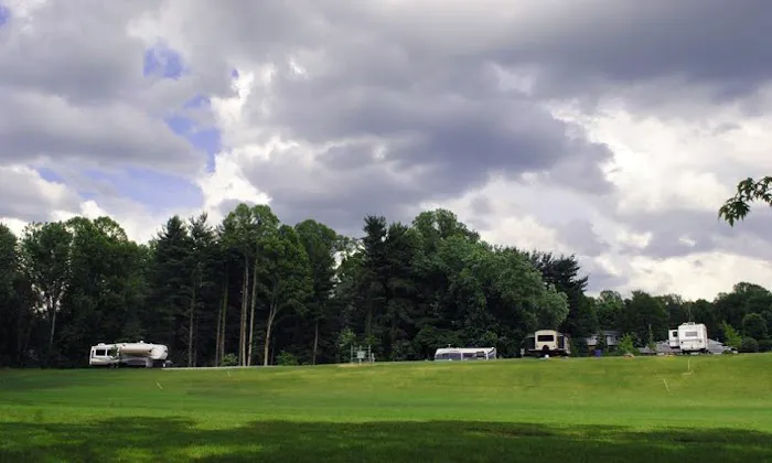 Castle Care Campground Picture 10
