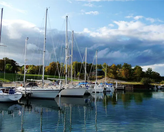 Ahgosatown Landing Marina & RV Picture 3