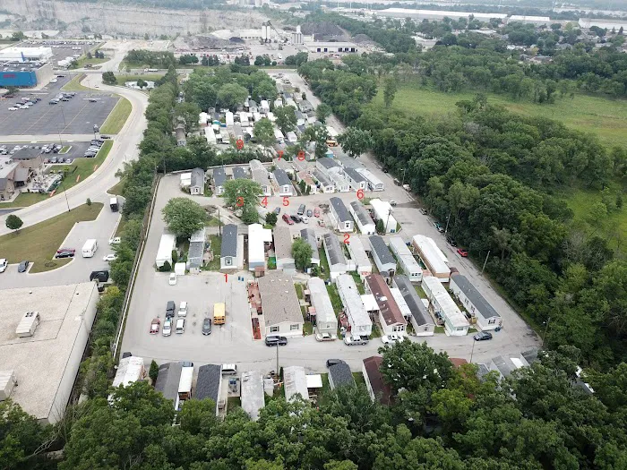 Valley Oaks Mobile Home Park Picture 8