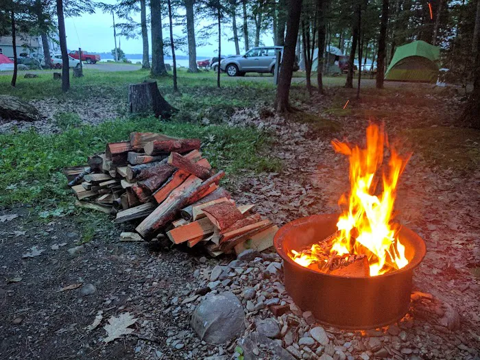 Stetson Shores Campground Picture 9
