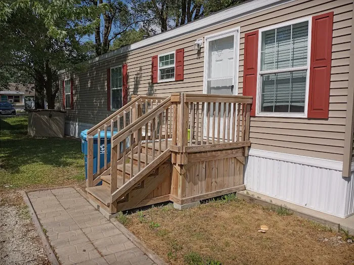 Kankakee Estates Picture 3