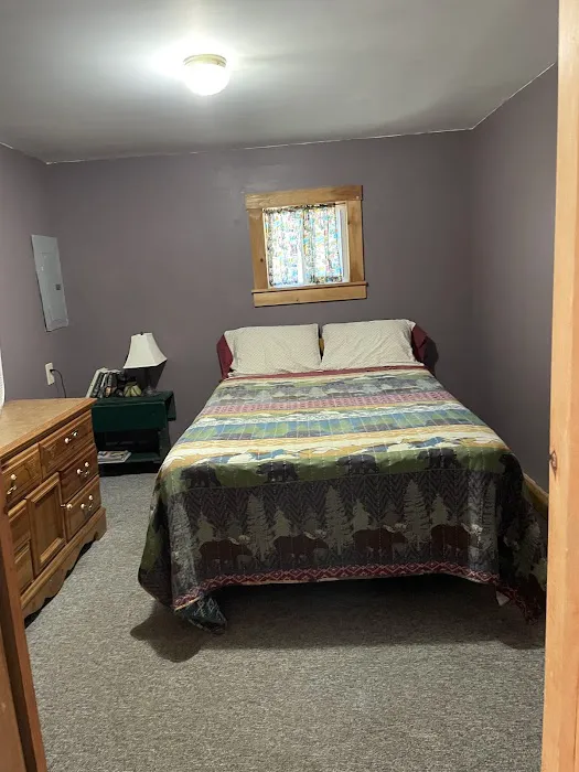 Bear Point Marina, Cabins, Campground and Restaurant Picture 2