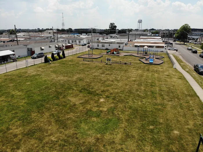 Meadowcreek Mobile Park Picture 1